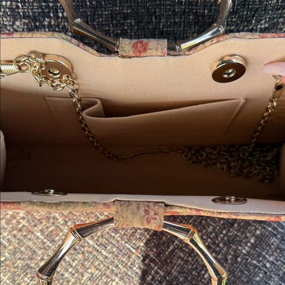 Chic Floral Clutch with Gold Accent Handle - Picture 4 of 5